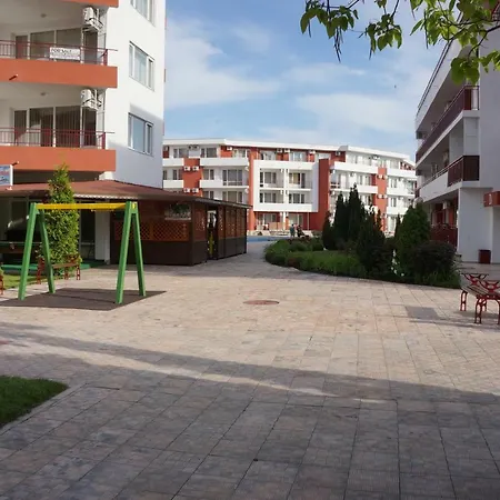 아파트 Святой Влас